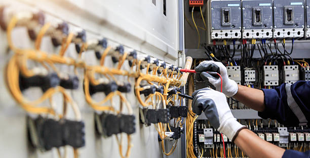 Professional Electrician technician working in Caledonia County County, VT